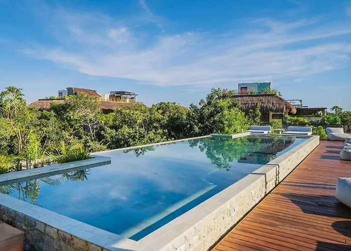 Apartment Romantic Garden W Private Pool Access